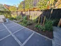Beplanting & onderhoud door GS Gardens in Nieuw-Vennep — voorbeeld 3